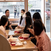 开一家小吃店，一定要开通外卖吗？